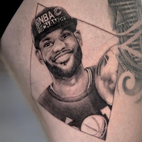 Lebron James portret tattoo basketbal Remko