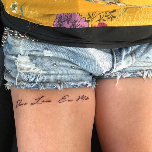 Fineline lettering bovenbeen namen