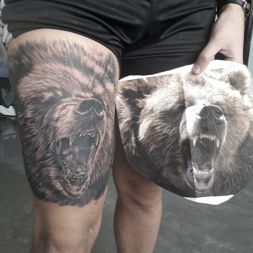 Realistische beer tattoo Declan