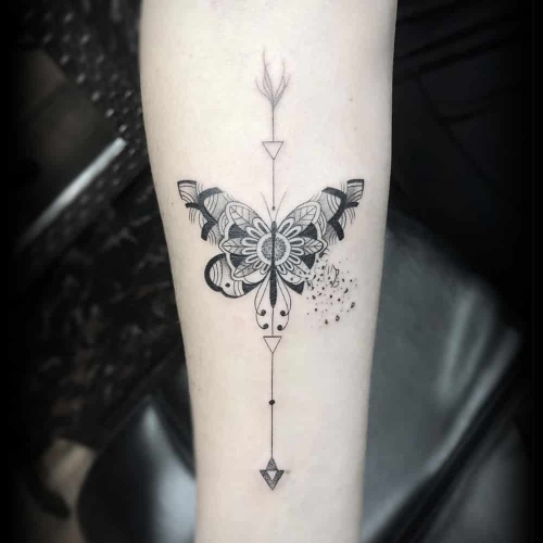 Fineline vlinder butterfly tattoo Fernando