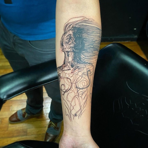 Fineline vrouwelijke afbeelding tattoo Alfredo