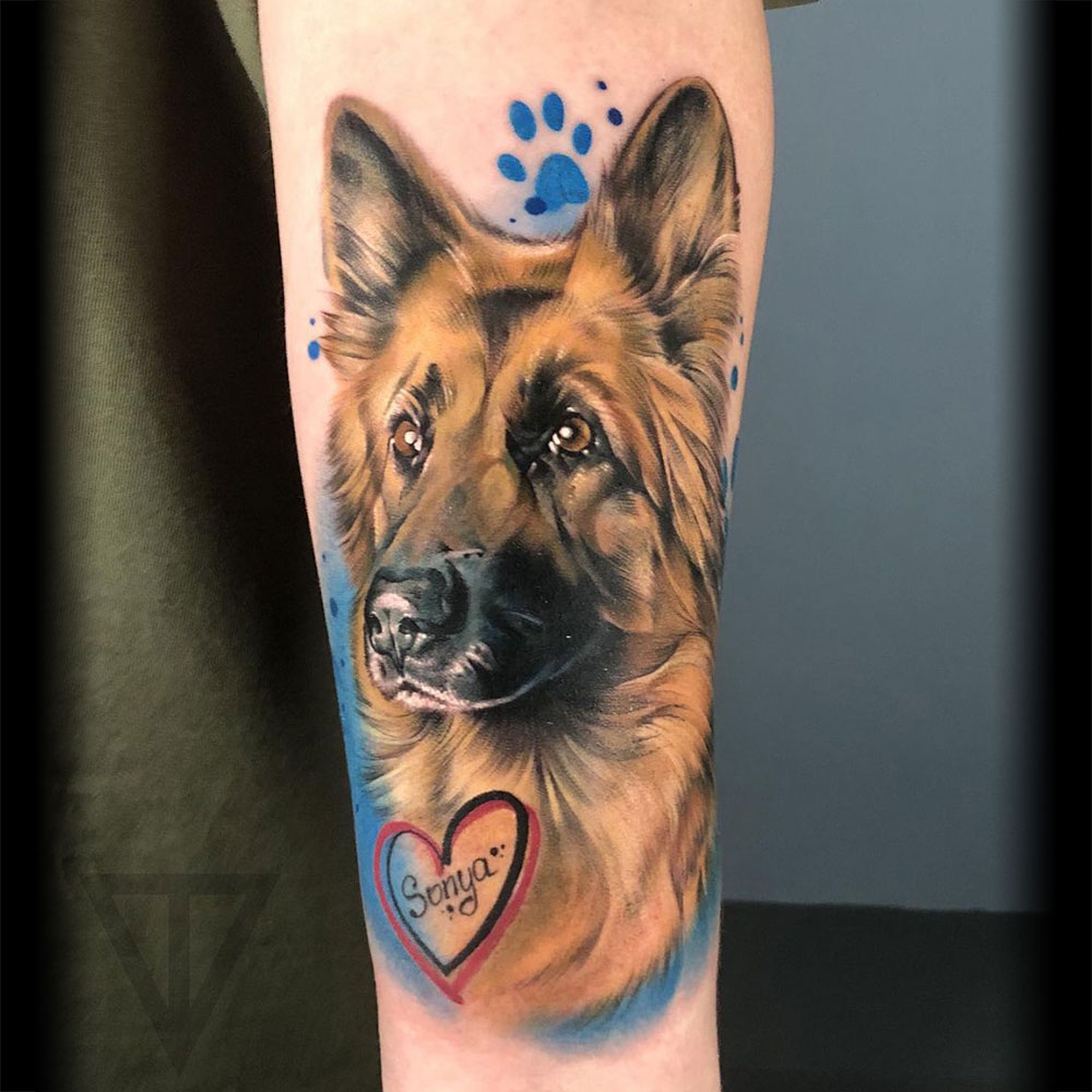Full color kleuren tattoo hond huisdier Ekaterina Vainer